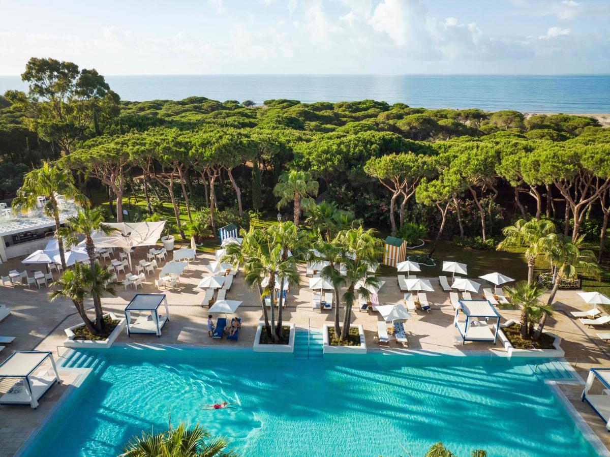 Piscina en o cerca de TUI Blue Isla Cristina Palace - Adults Recommended