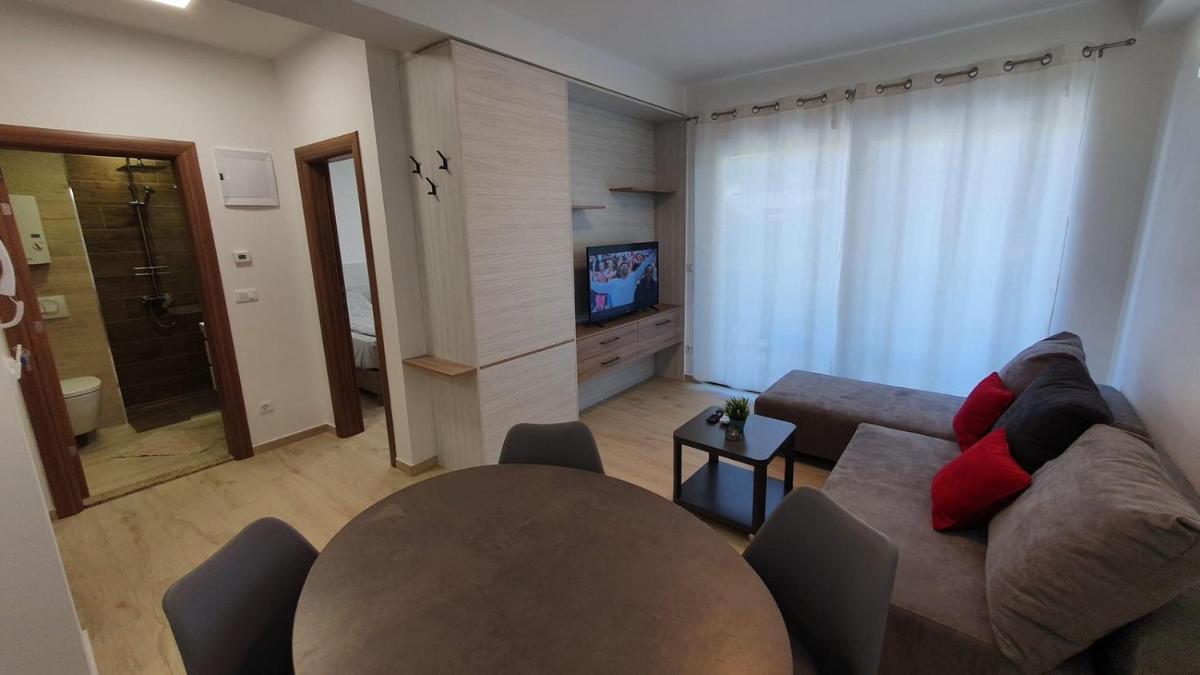 Vila Ivica Kjoshe - Housity
