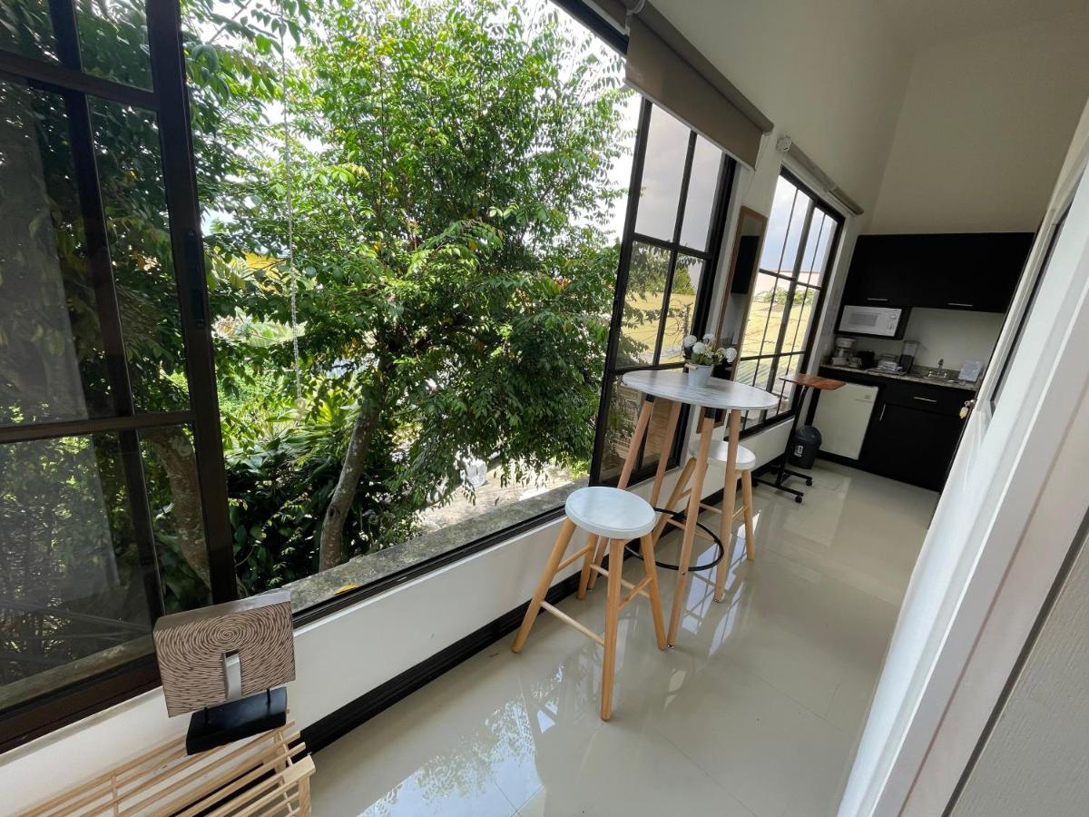 Escape a la Ciudad en Nuestro Encantador Apartamento con Todas las Comodidades - Housity
