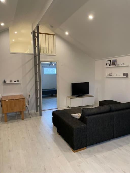 Private apartment in Gamla Uppsala - Housity