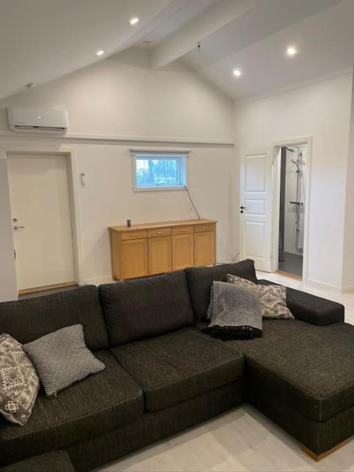 Private apartment in Gamla Uppsala - Housity