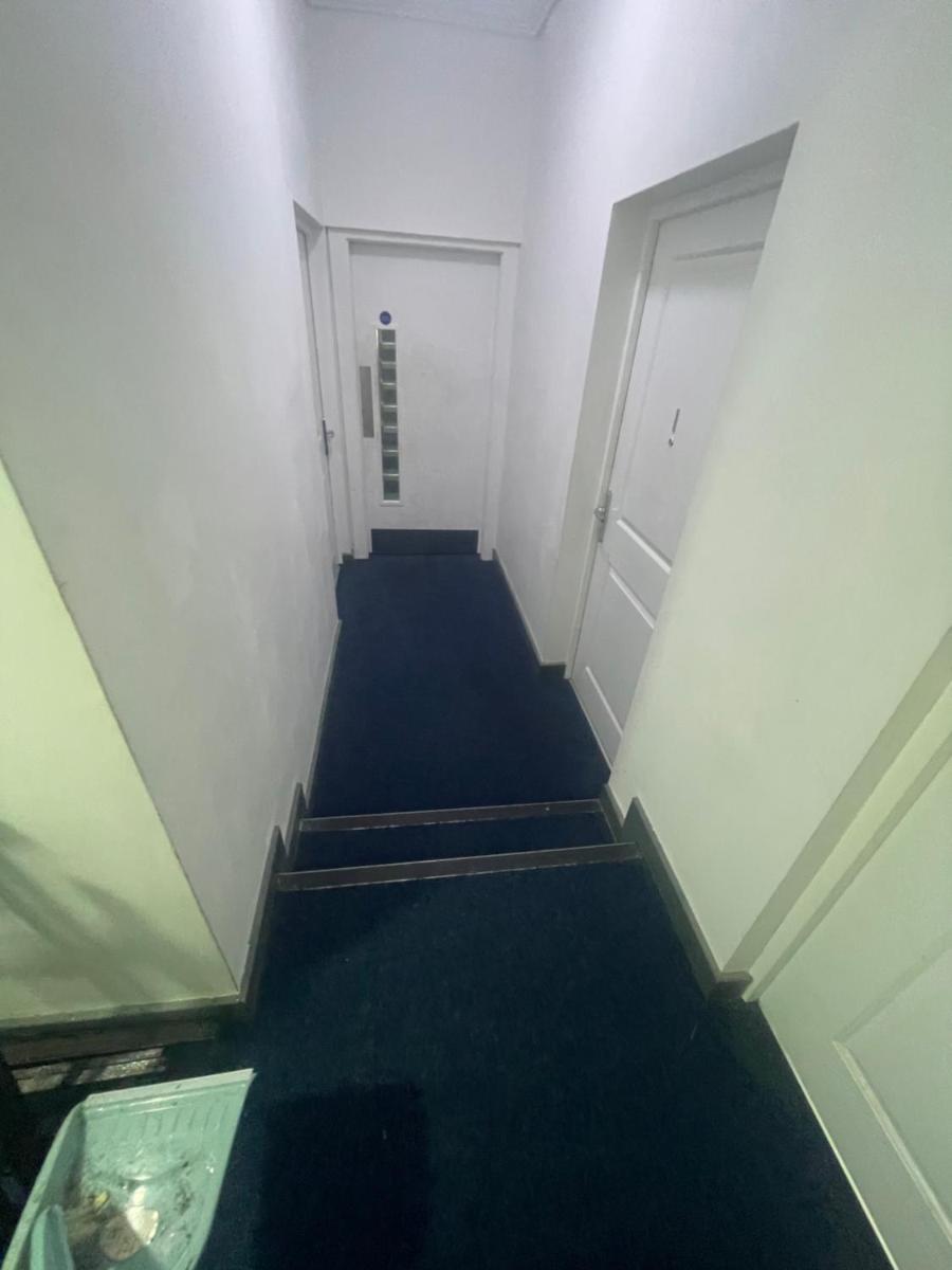 KGA3 - Kazi Court - Housity