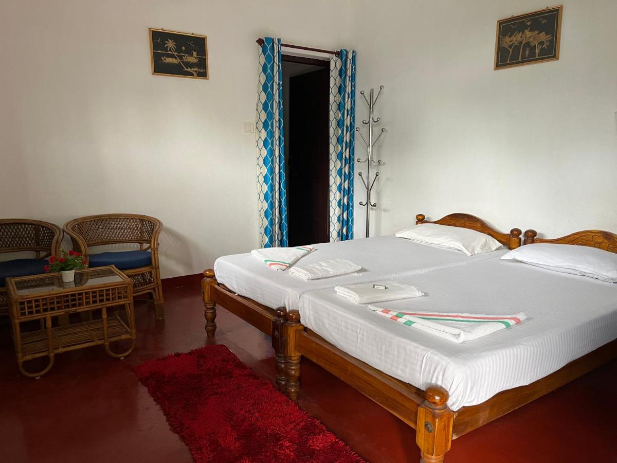MARARI BEACH VILLAS - Housity