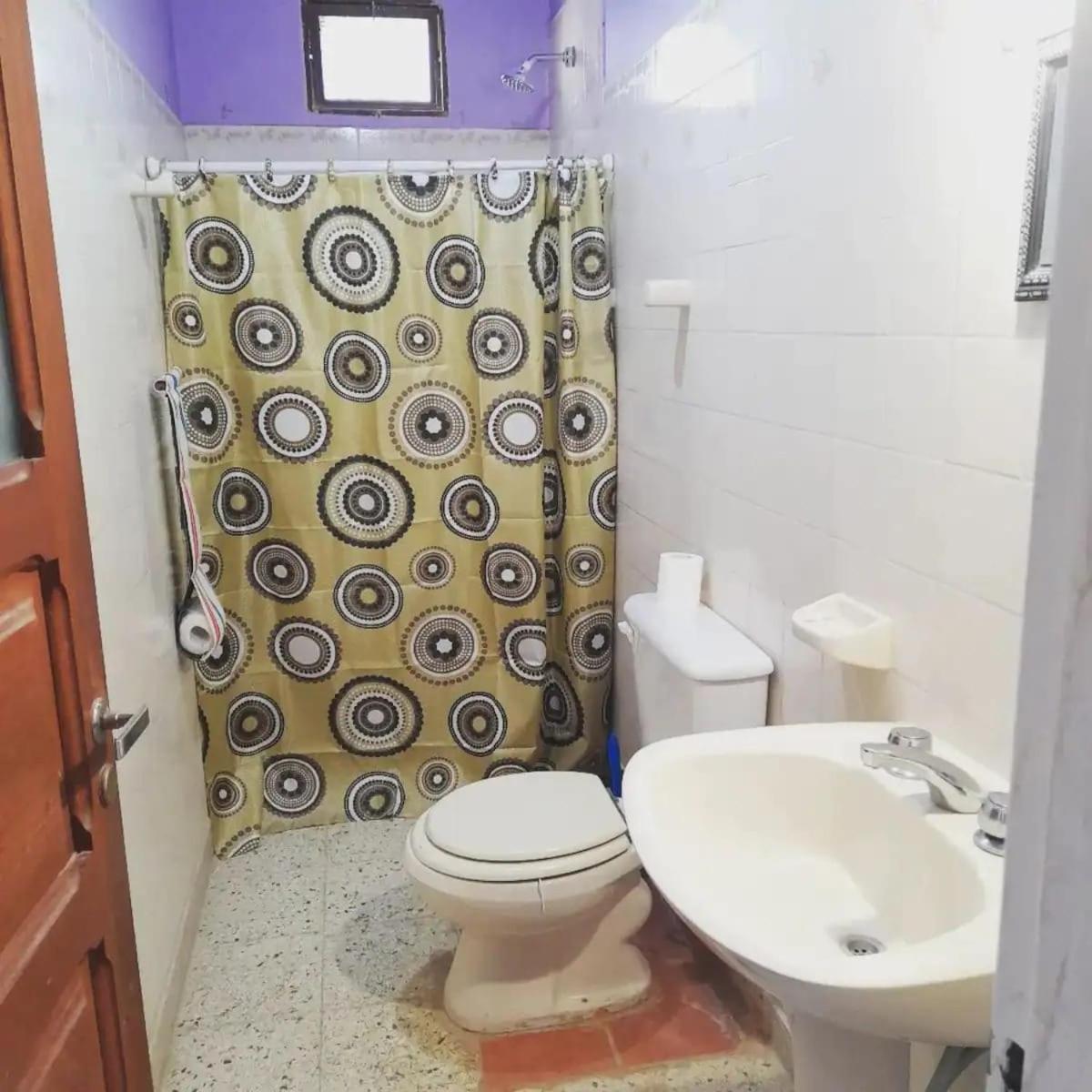 Hospedaje el Abuelo - Hizvo