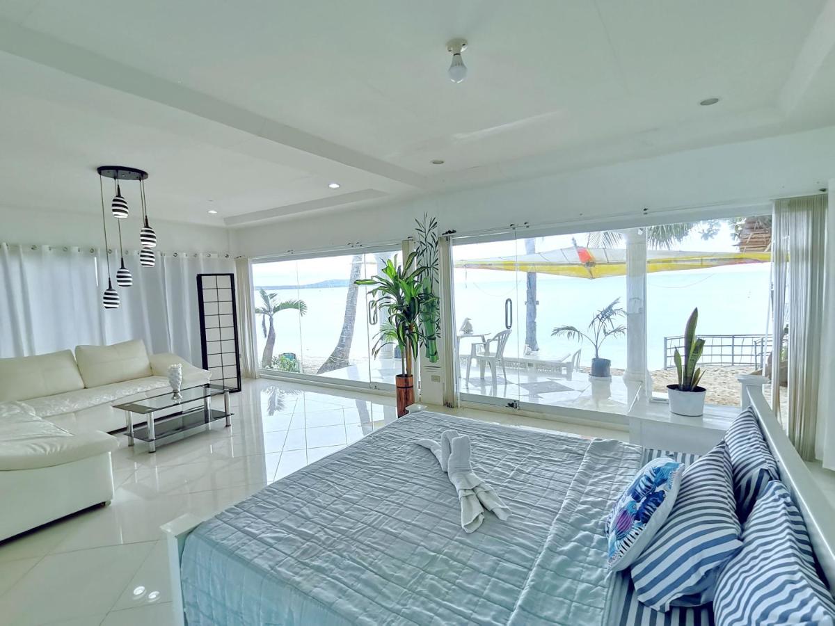 BEACH FRONT WHITE HOUSE VILLA - Housity
