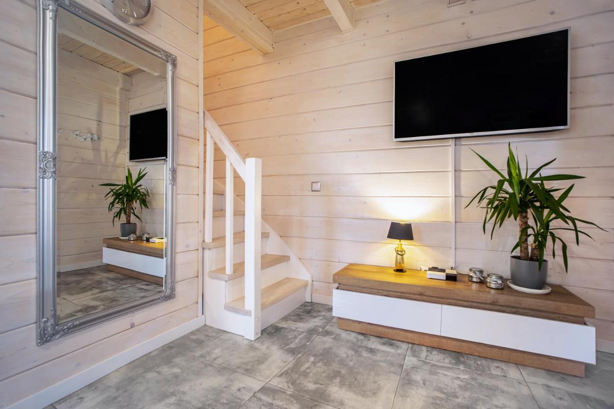 Villa Daglezja VIP - Housity