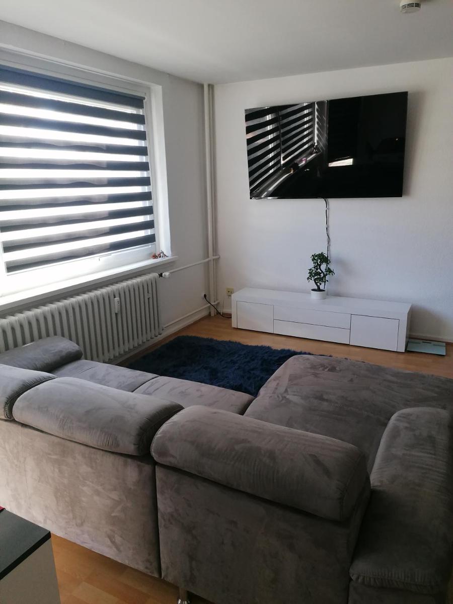 Wohnung 1 Zimmer - keine Möglichkeit vom Ausstellung der Rechnung - - Housity