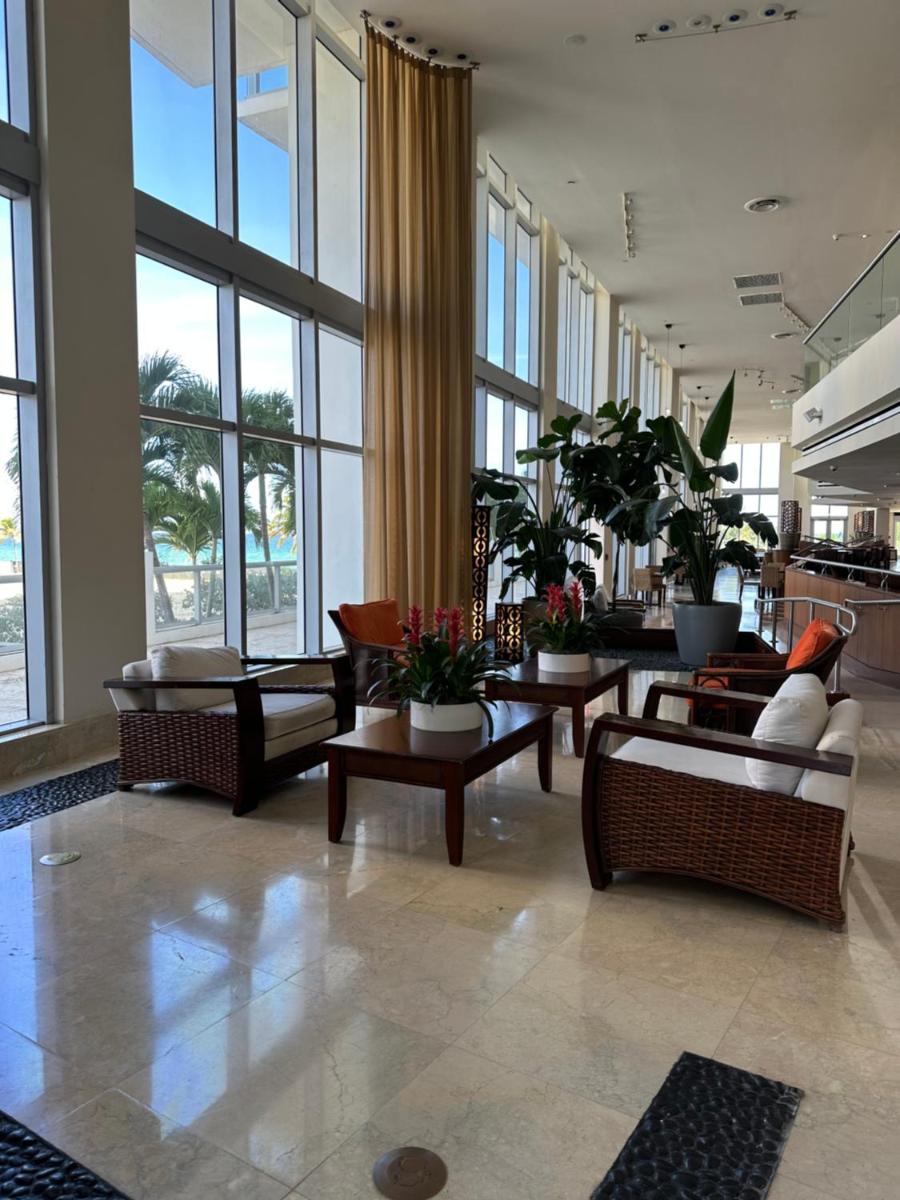 Miami Beach, Resort Condominium/Sunny Island Beach - Housity