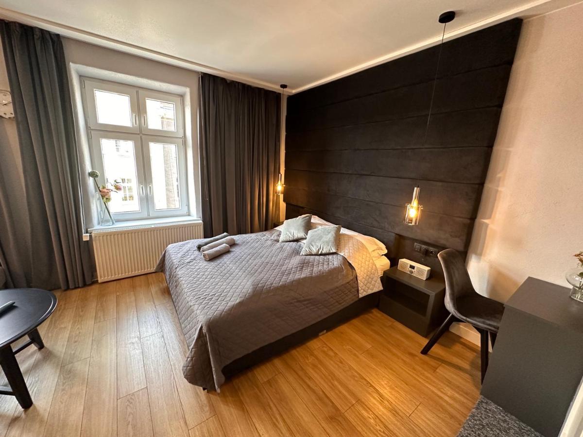 DK Apartamenty Mendelsohna - Housity