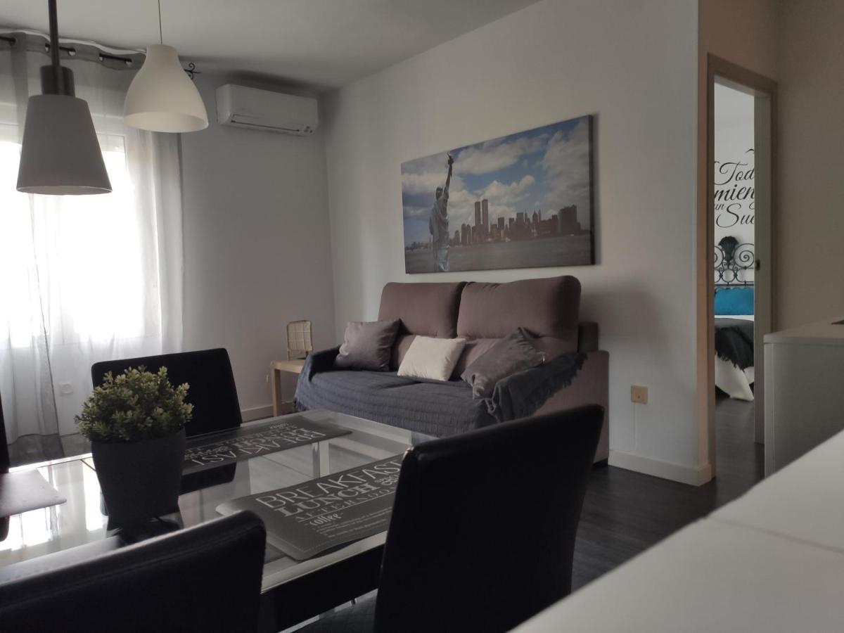 Apartamentos Granada Sierra - Housity