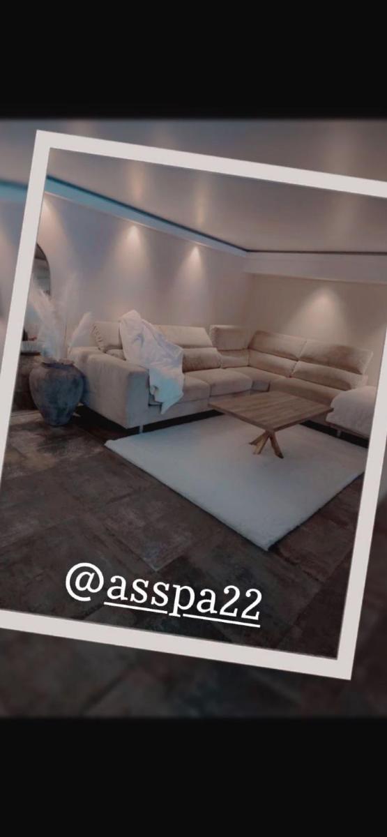Room - Hizvo