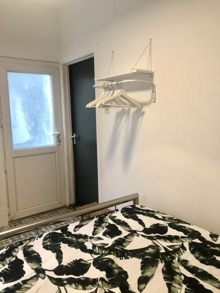 1 Richmond Tce, Flat 2 - Housity
