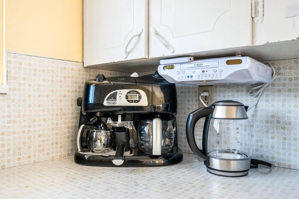 Adorable 3-bedroom place in Richmond - Housity