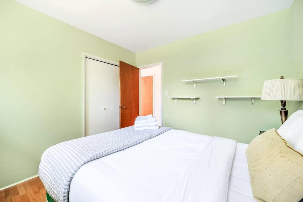 Adorable 3-bedroom place in Richmond - Housity