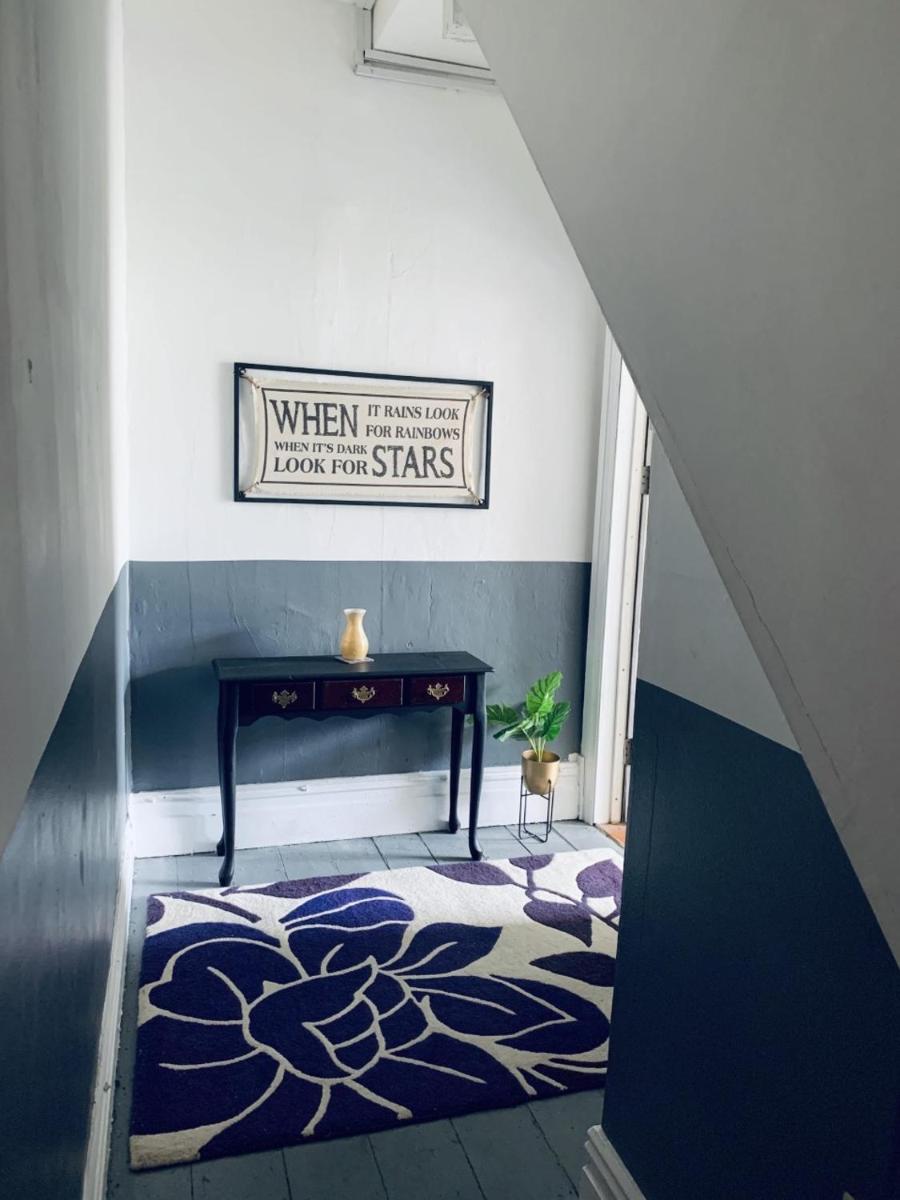 F1 16 Glanmor Cres - Housity