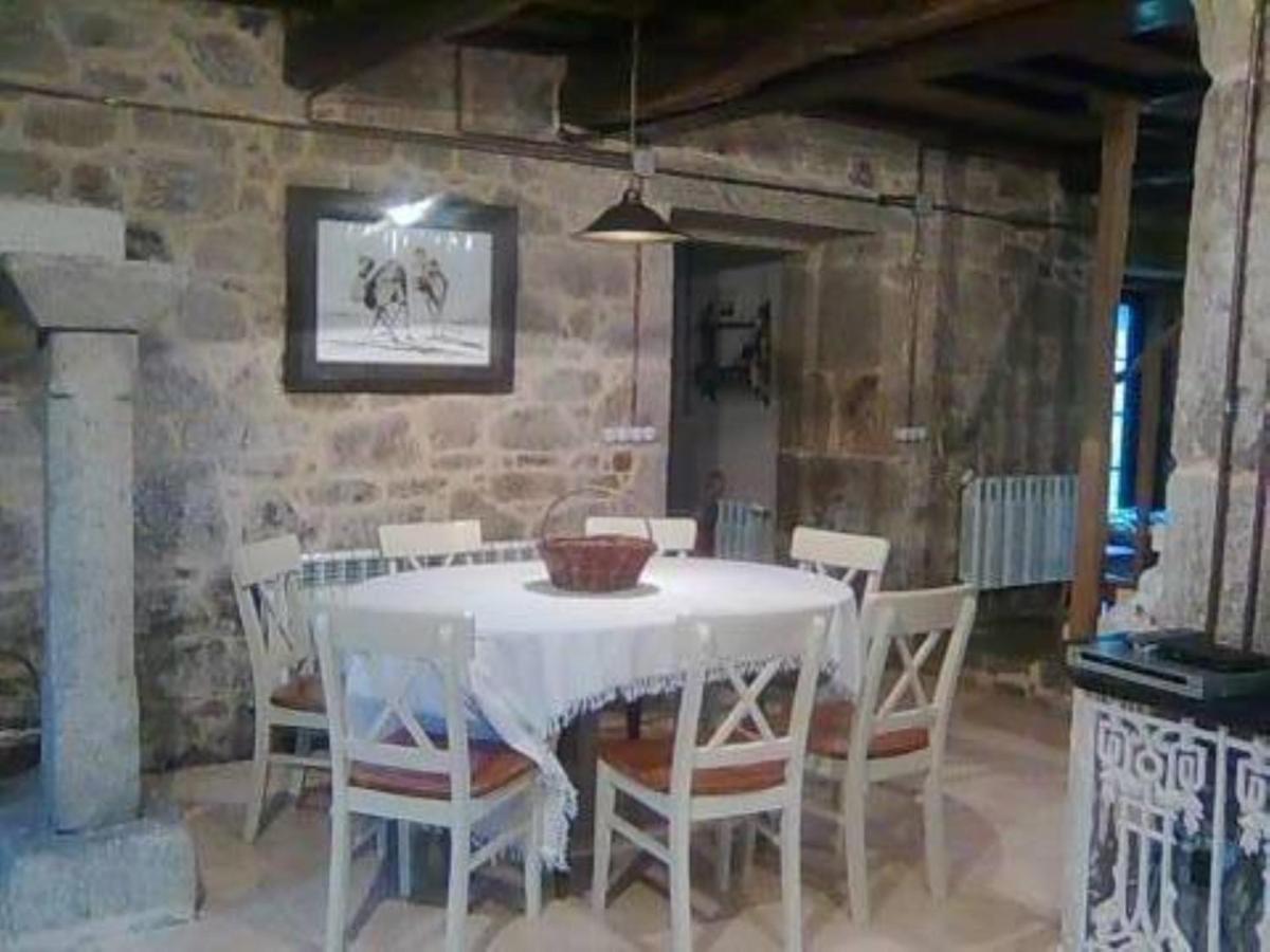 House - 5 Bedrooms - 07486 - Housity