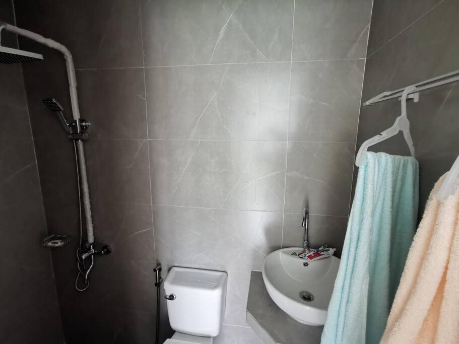 JRLB PLACE - Accommodation in Concepcion, Tarlac - Housity