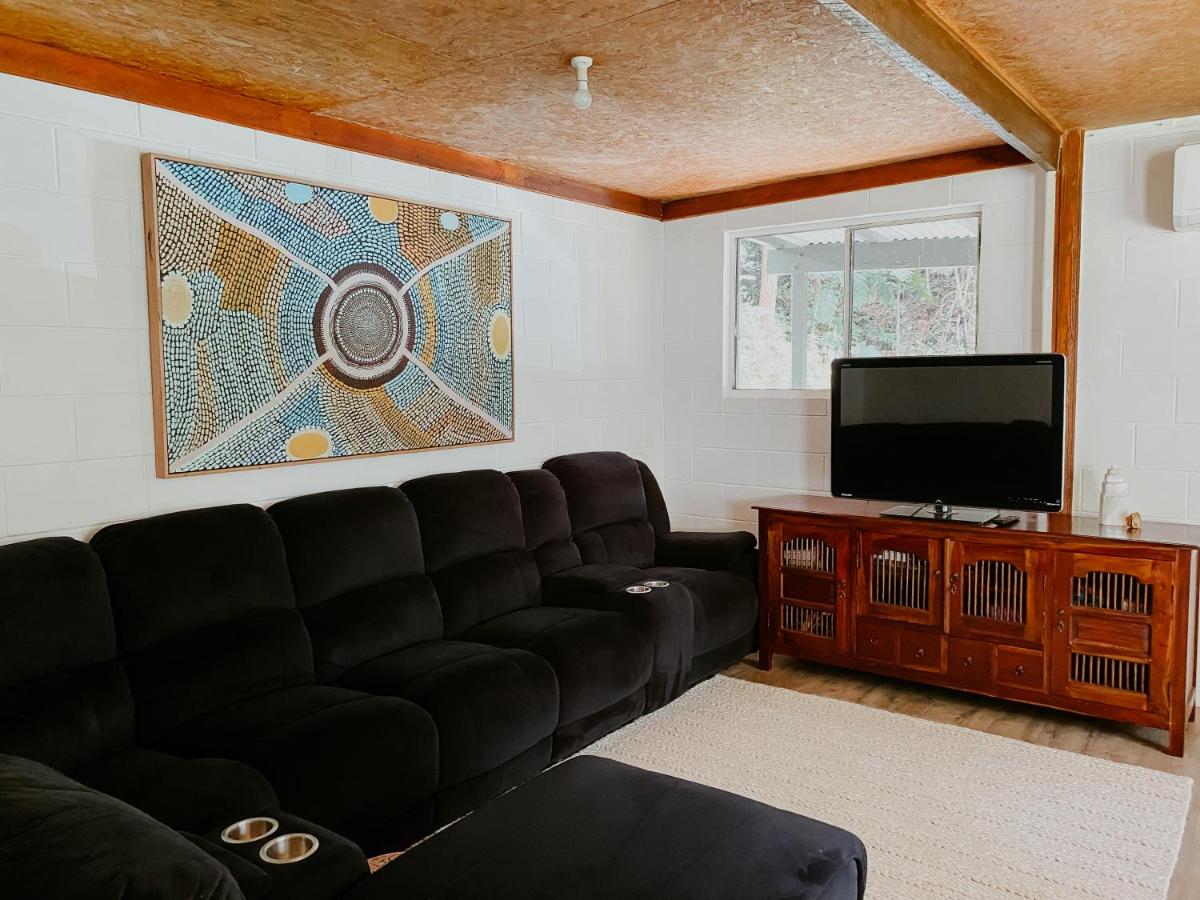 Tallowwood Cottage - Housity