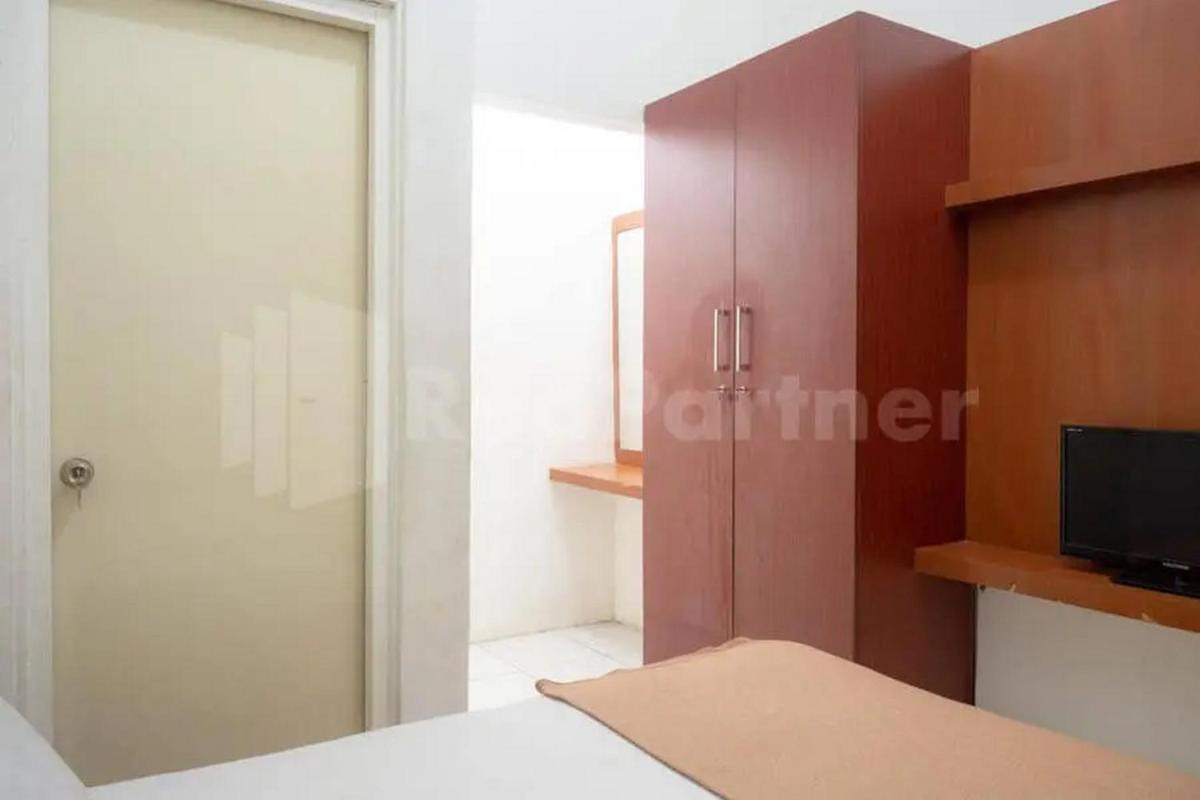 Homestay Babussalam Rungkut Mitra RedDoorz - Housity