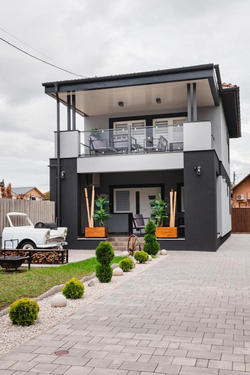 Reborn Lux Apartments - Housity