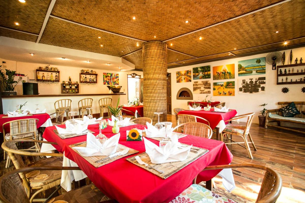 Floral Villarosa - Housity