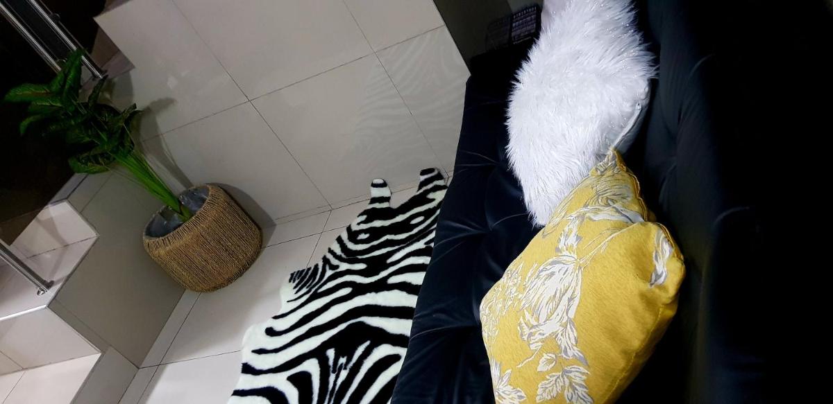 Ko-Porch luxury guest house - Housity