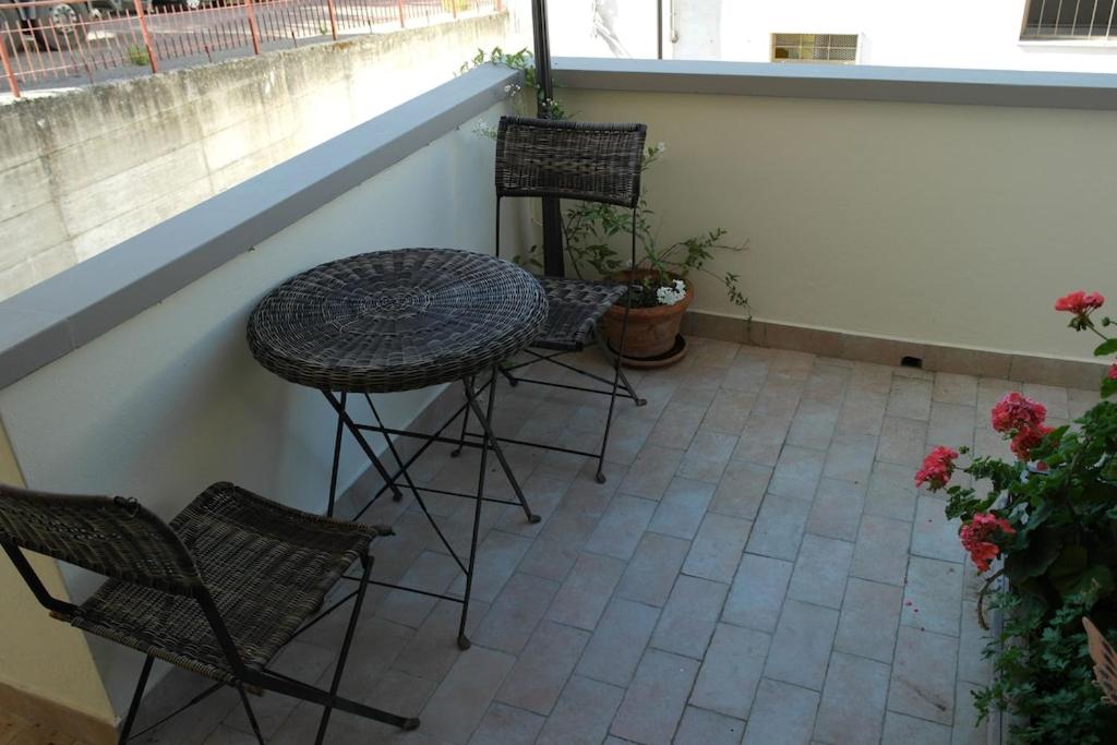 Two rooms on the Tuscan hills just 11 km from the sea price crisis - Housity
