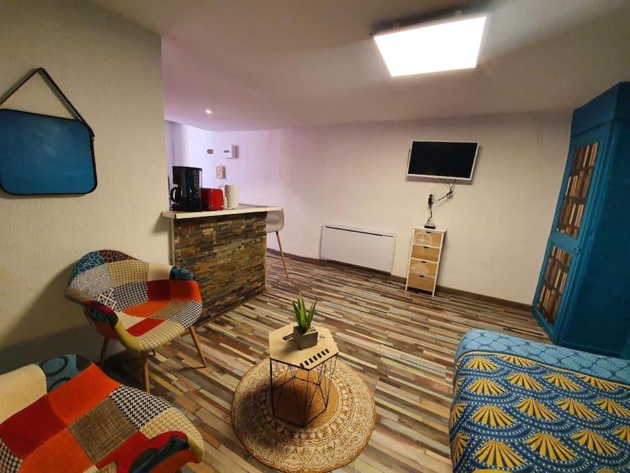 Appartement Cosy Quartier Dynamique - Housity