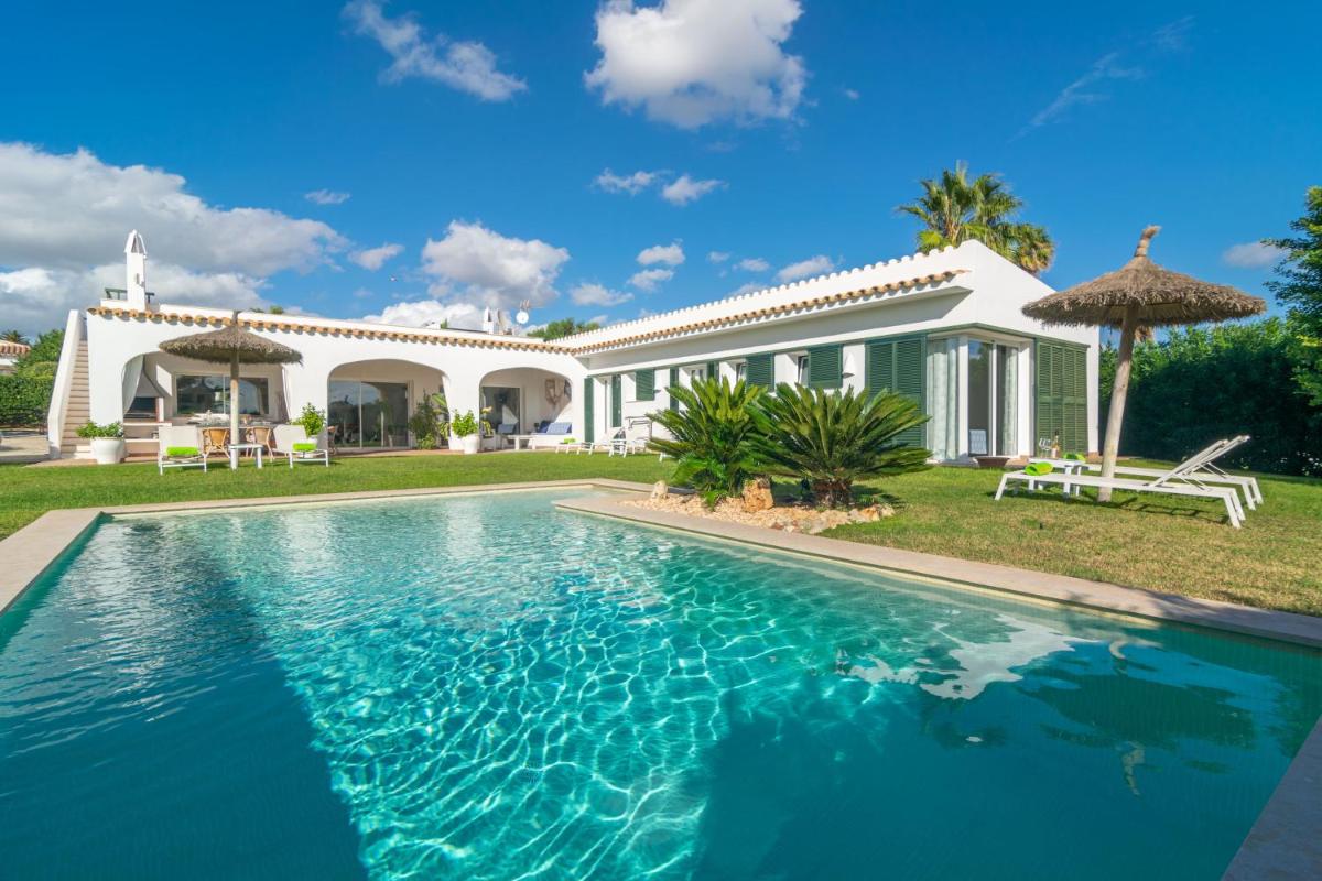 Villa Binimigi - Housity