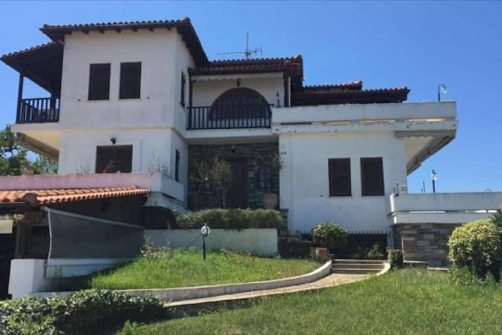 Villa Georgius - Housity
