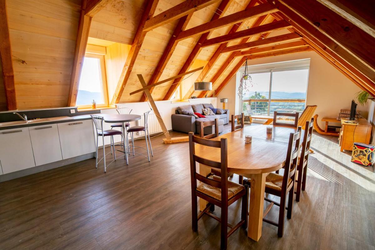 Appartement charmant a Saint Come d'Olt 80 m² avec balconc - Housity