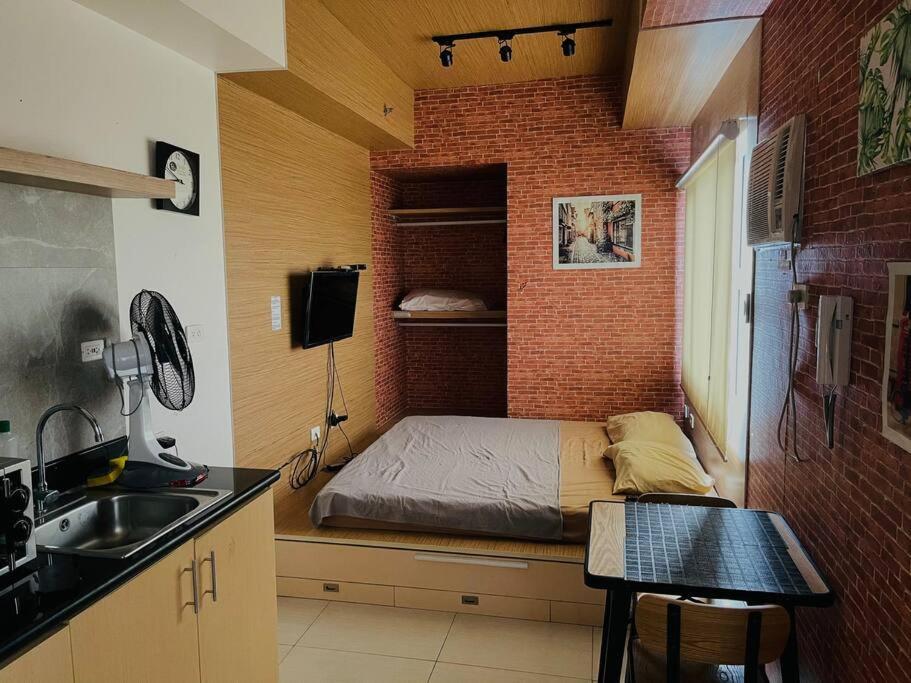 Grass residences condotel apartelle staycation qc - Housity