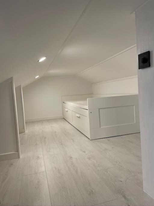 Private Bugalow Gamla Uppsala - Housity