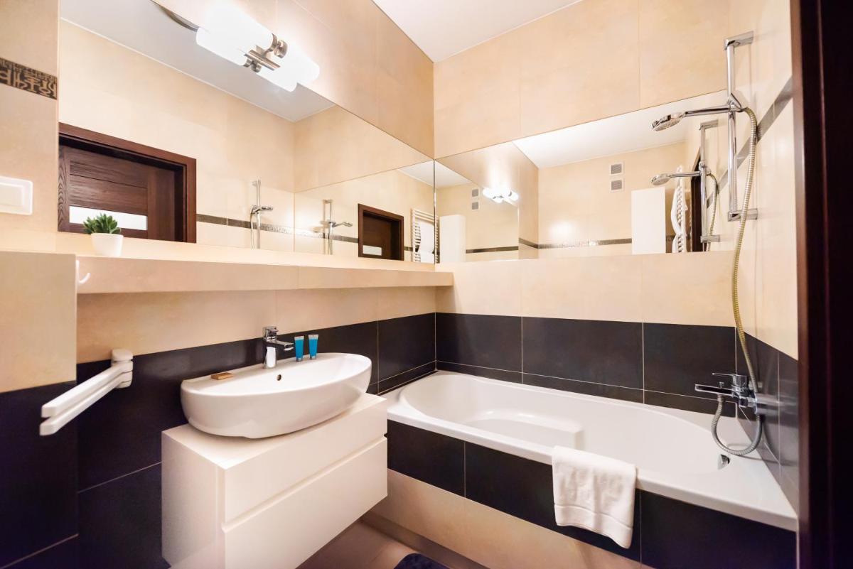 Suitetrails - Praga Delightful Apartment