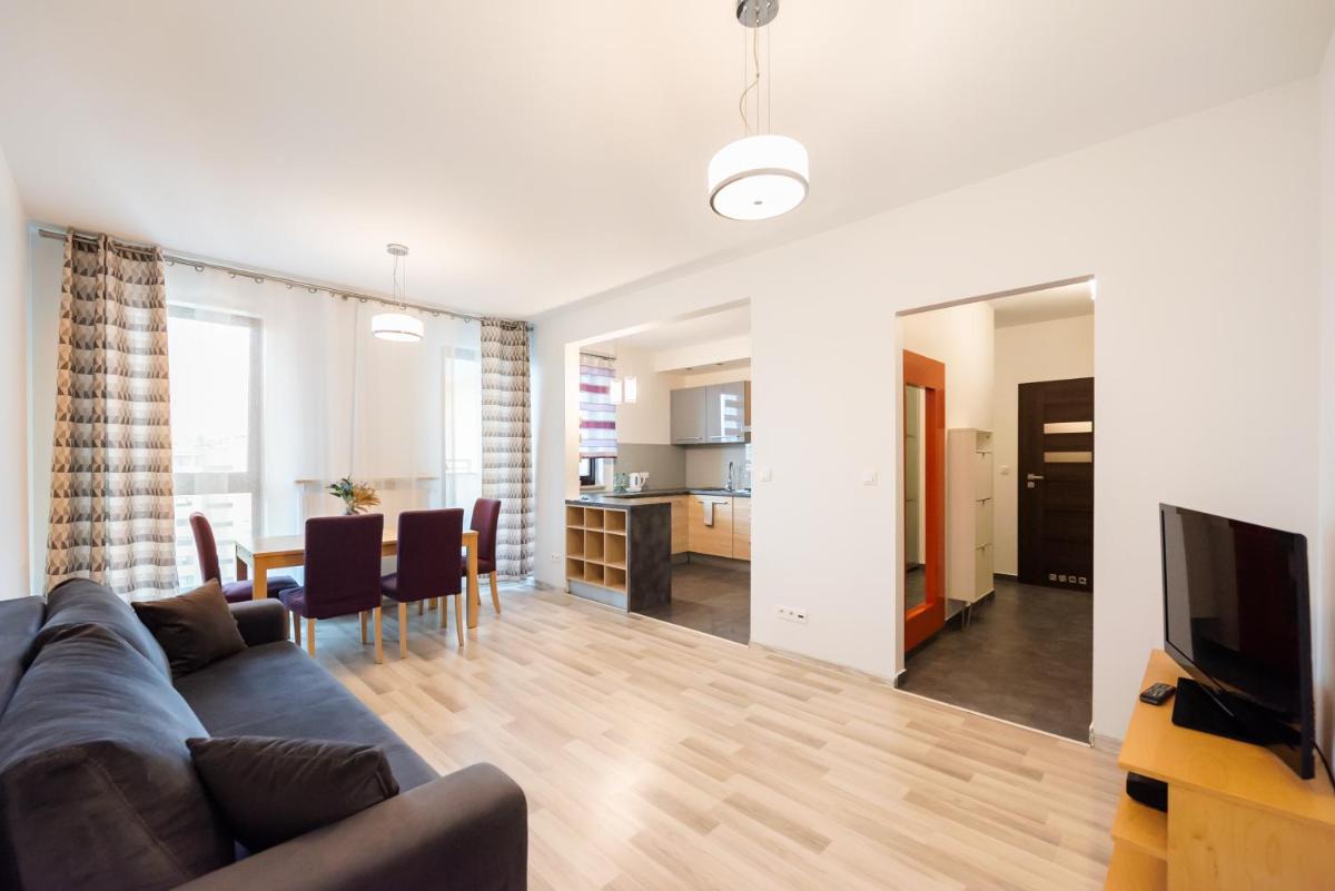 Suitetrails - Praga Delightful Apartment