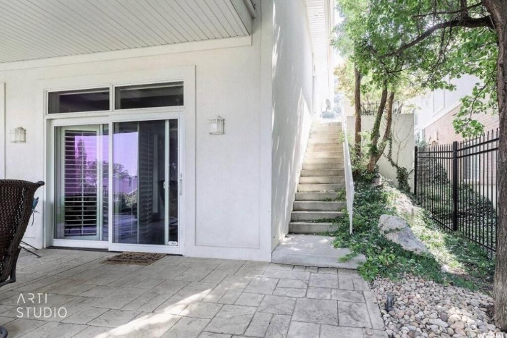 Bountiful Heights - Housity