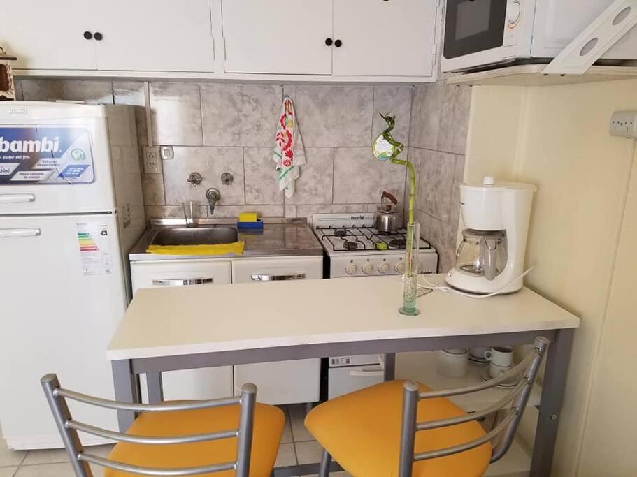 Departamento Centrico con Balcon -2 ambientes-Mar del Plata - Housity