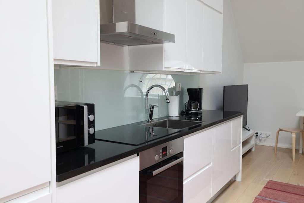 POISTA 2ndhomes Unique 35m2 Studio Penthouse with Sauna & Balcony - Housity