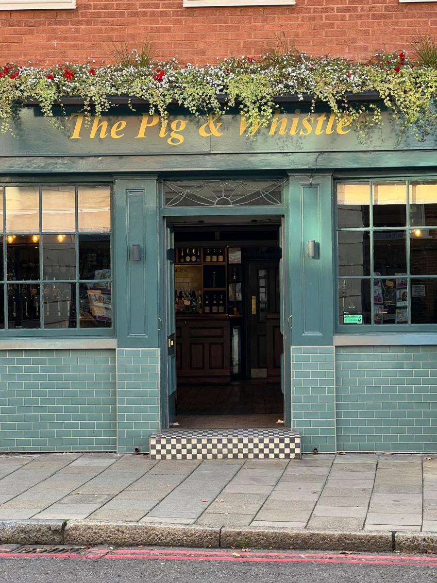 The Pig and Whistle - Housity
