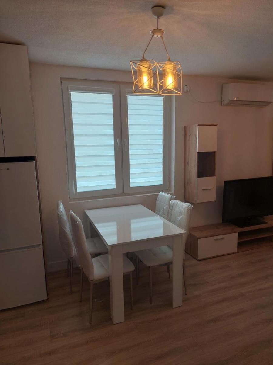 Kumanovo Apartment - Housity