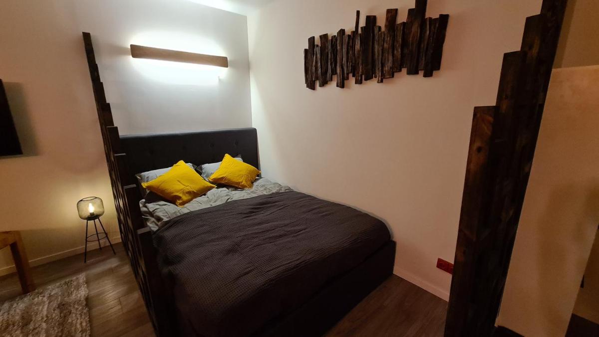 Zara & Pedro studio in city center - Hizvo