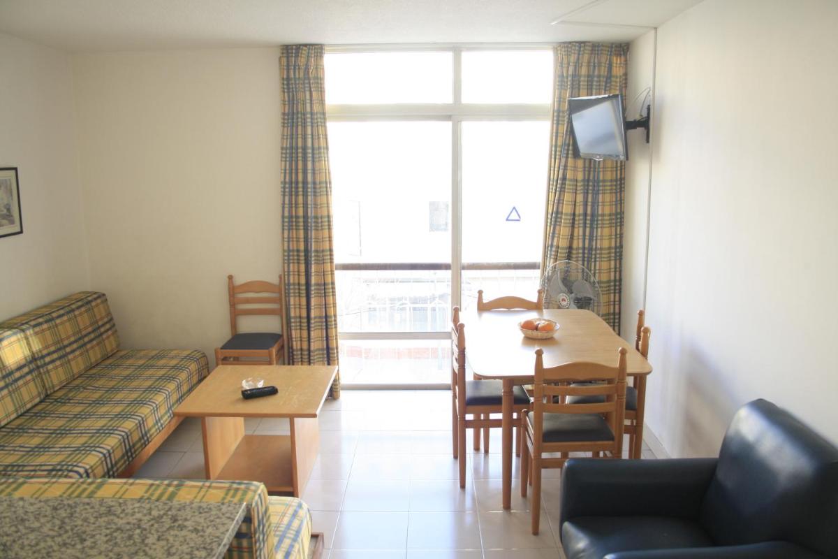 Edificio Albufeira Apartamentos A. Local - Albuturismo Lda - Housity