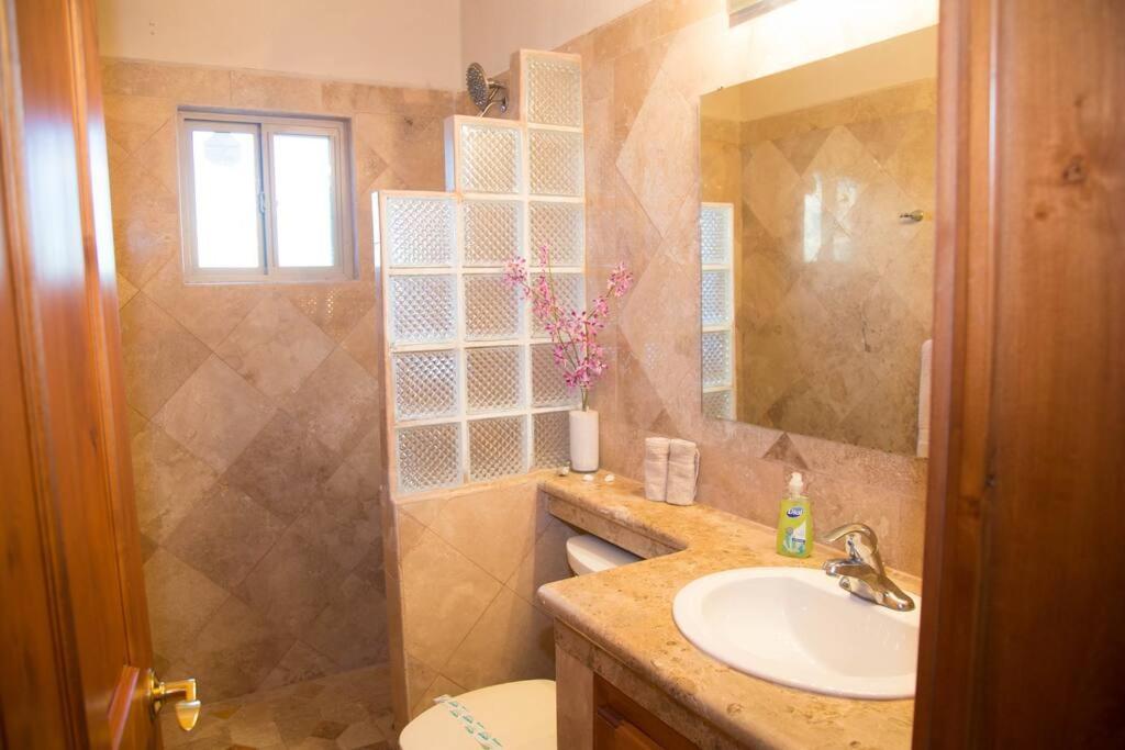 Casa Amanecer - Housity
