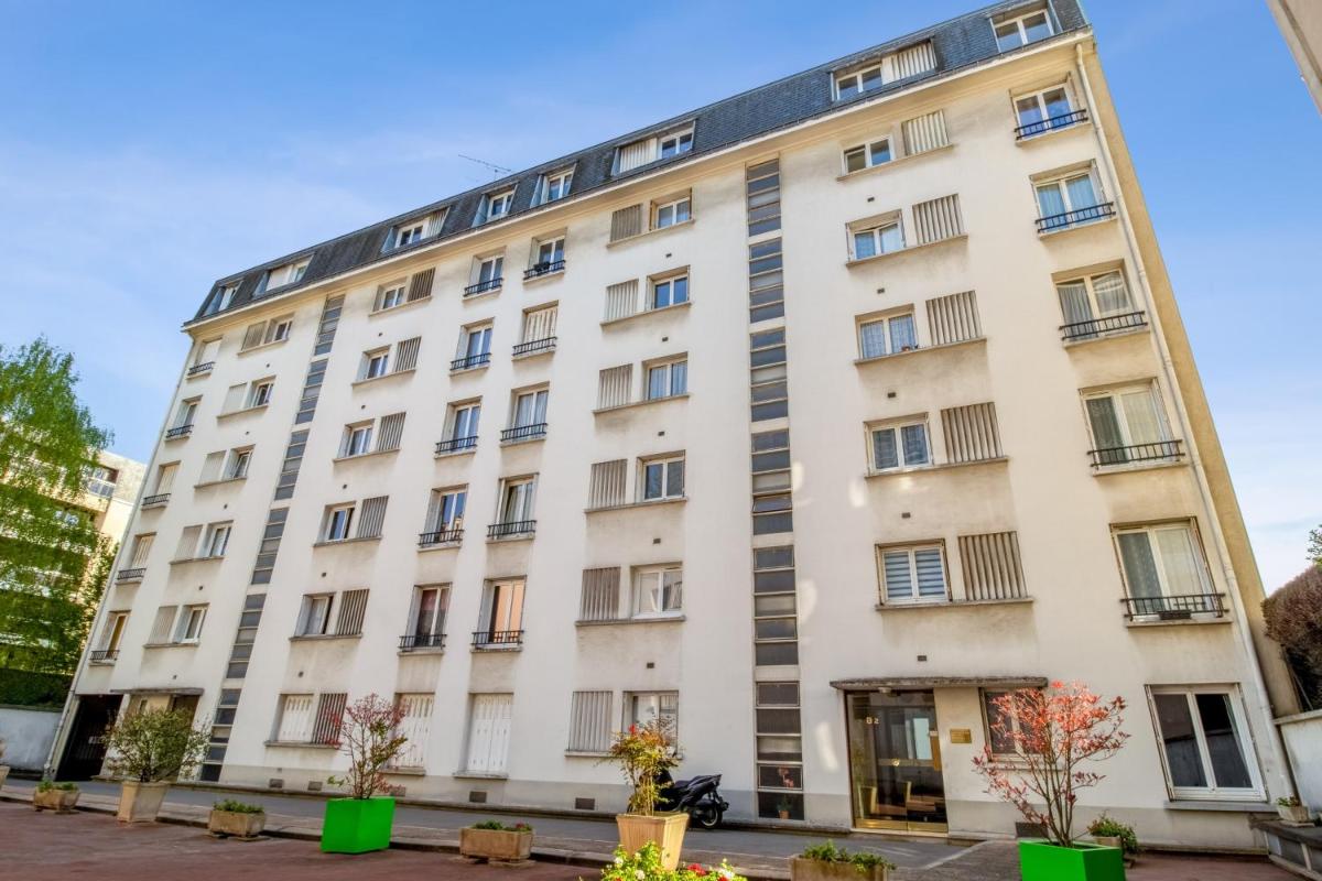 Suitetrails - Beautifully bright apartment near the Château de Versailles - Welkeys