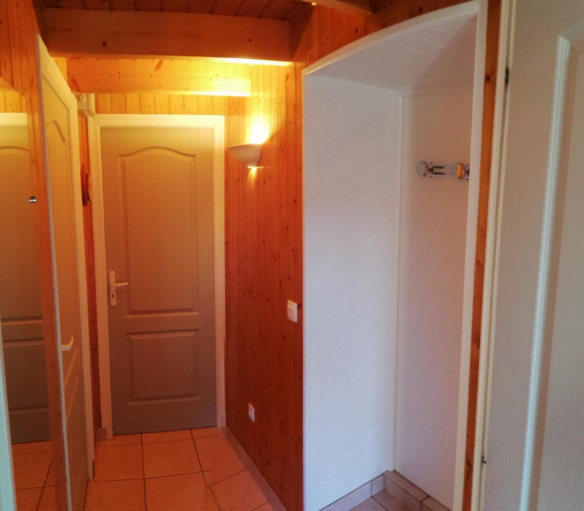 Charmante petite dépendance - Housity