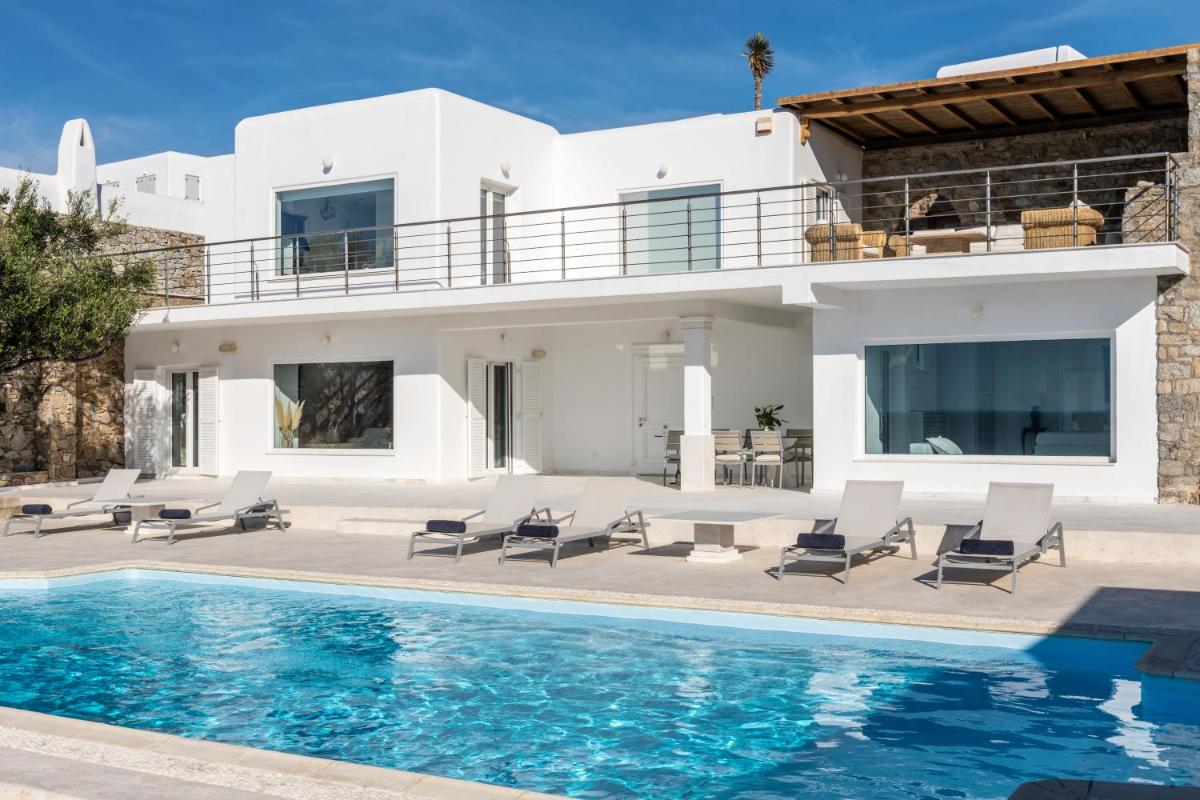 Villa Deloxenia by Ethos Hospitality - Housity