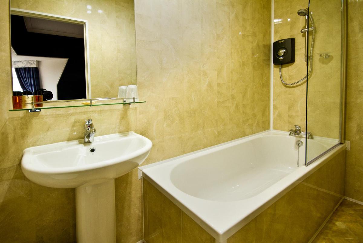Dunmuir Hotel - Housity