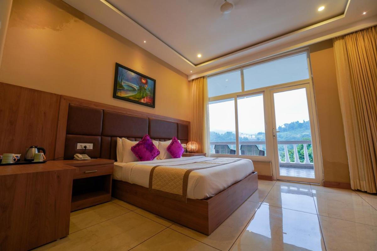 Neugal Riverfront Resort - Hizvo