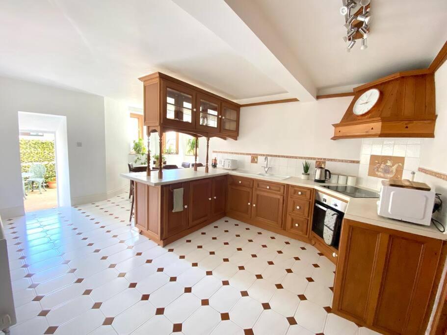 Oakhurst Boutique Apartment Llandudno - Housity