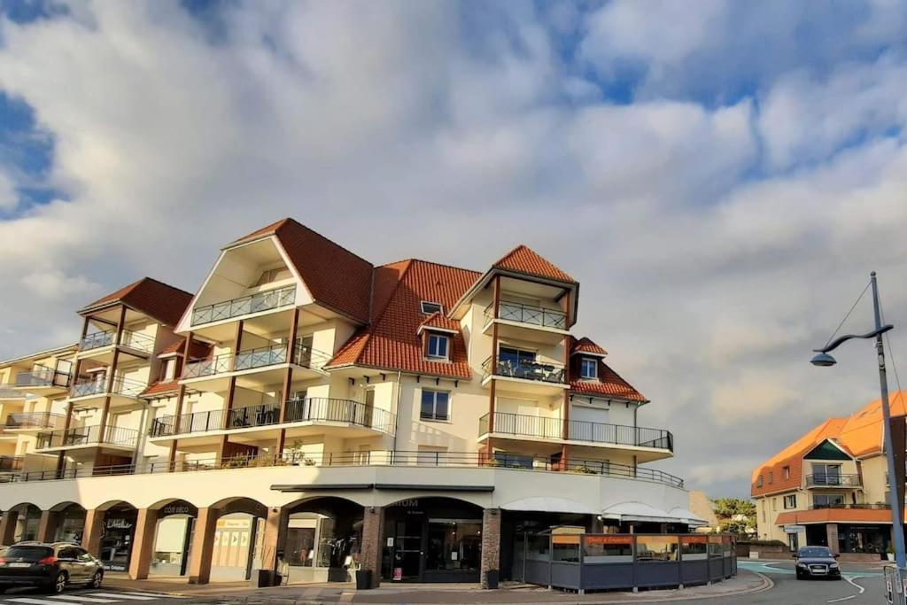 L'art de l'eau PLage ,Studio en résidence privée. - Housity